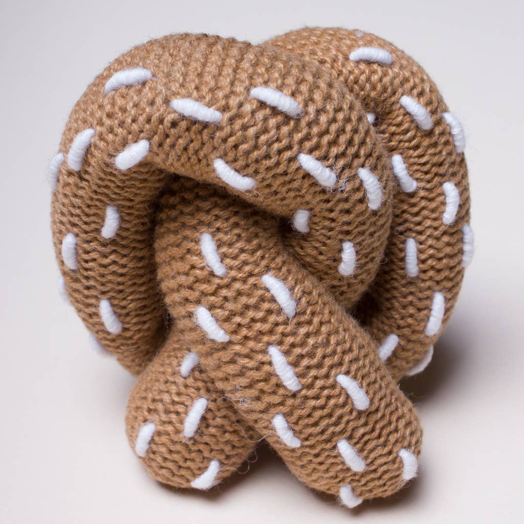 Organic Pretzel Baby Rattle — Handmade in Peru 🥨✨