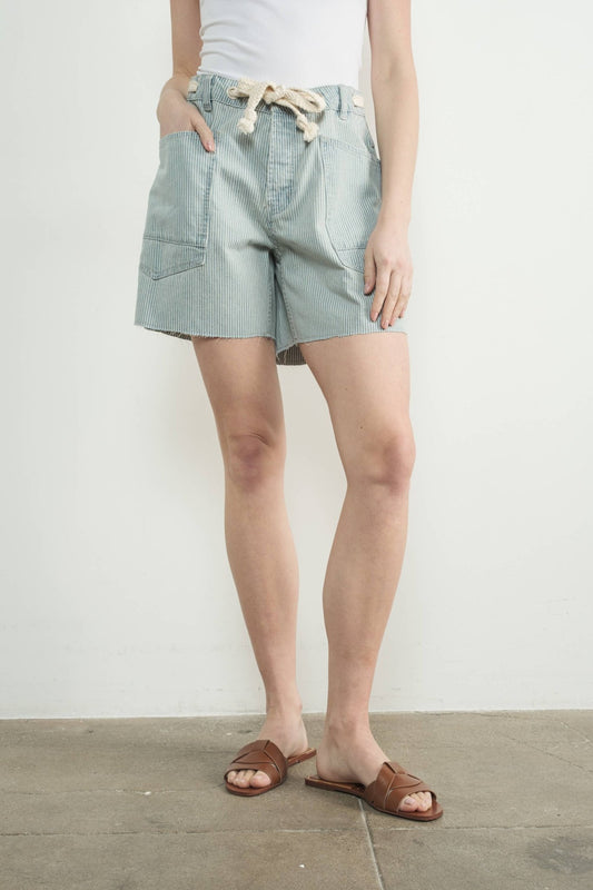 Aaron & Amber - MAP3104 VINTAGE WASHED BARREL DENIM SHORTS W/GROMMET WAIST - Dear John