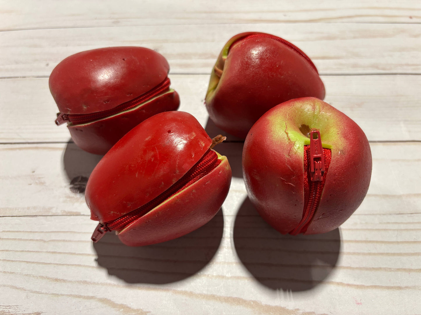 Gag Gift Coin Purse — Apple