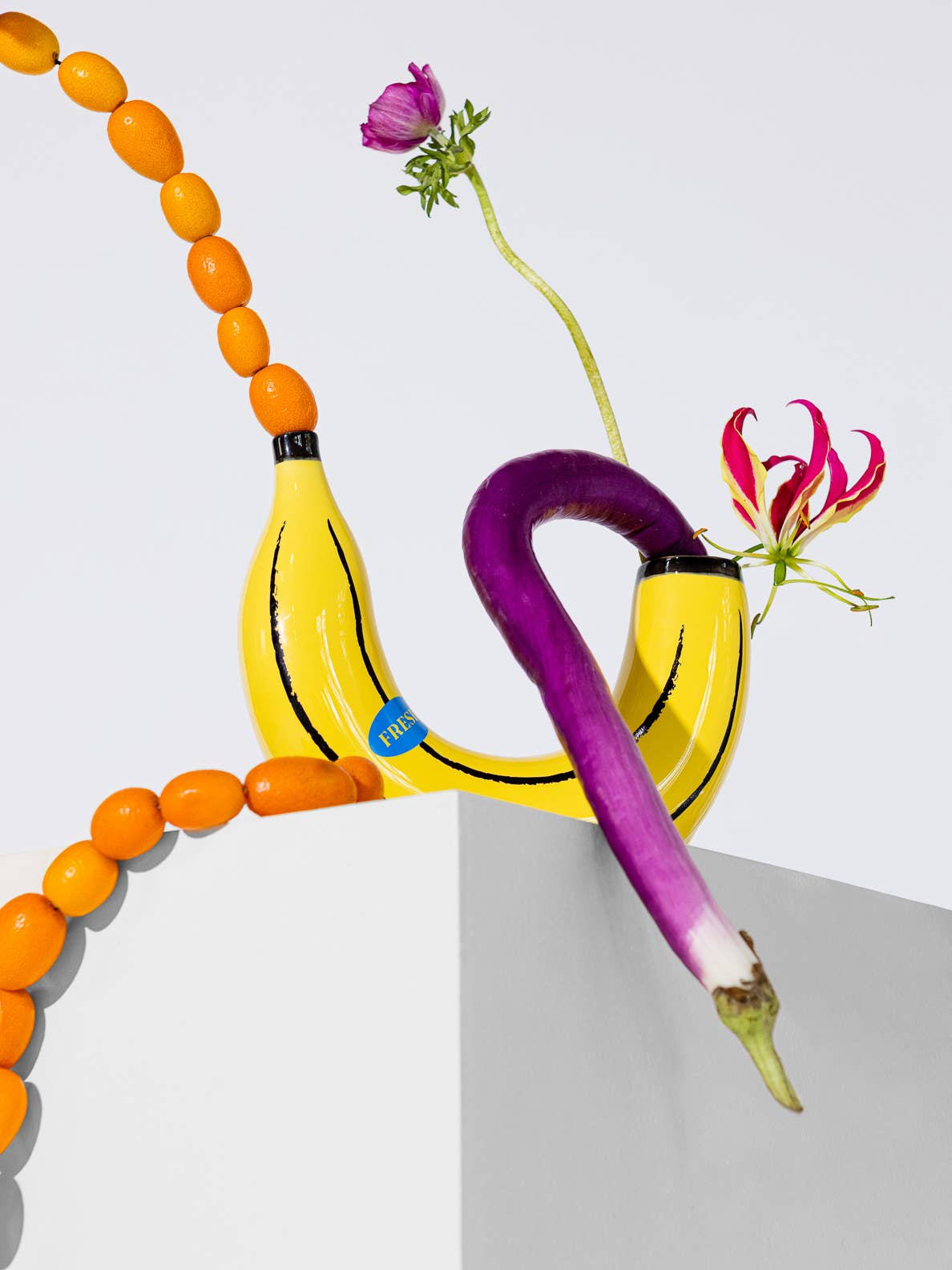 Banana-Shaped Vase — Double Opening, Vibrant Yellow