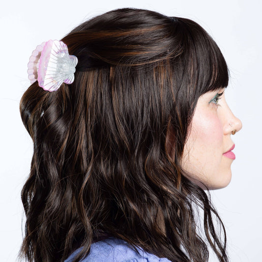Jenny Lemons - Midi Scallop Shell Hair Claw Clip - Dear John