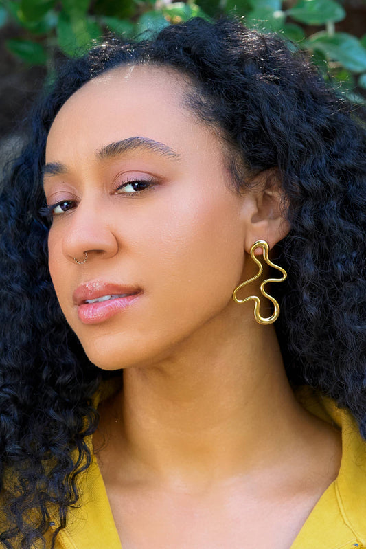Amoeba Studs