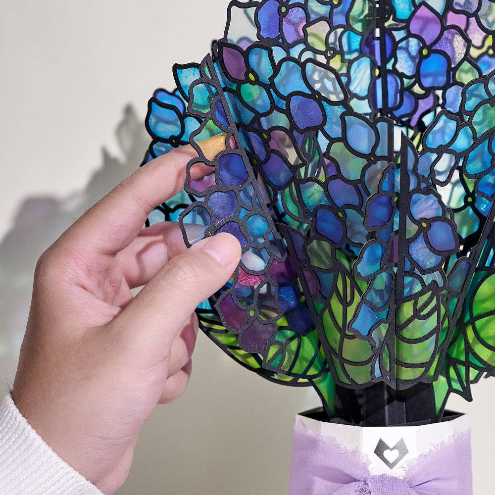 Lovepop Cards - Sunlit Hydrangeas Suncatcher Bouquet 12 x 8.5"