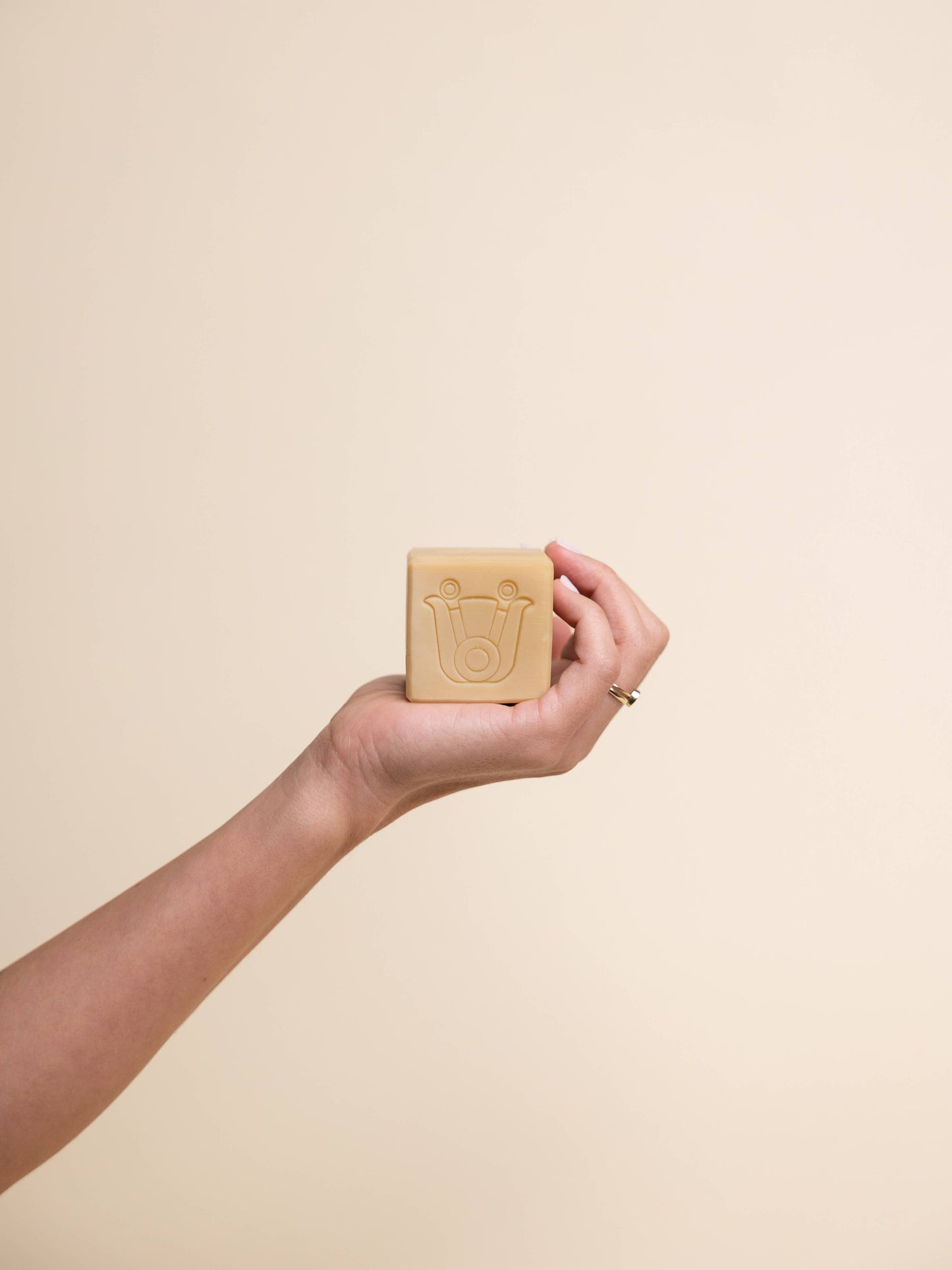 IMMORTAL - Antioxidant-rich Rhassoul Clay + Frankincense