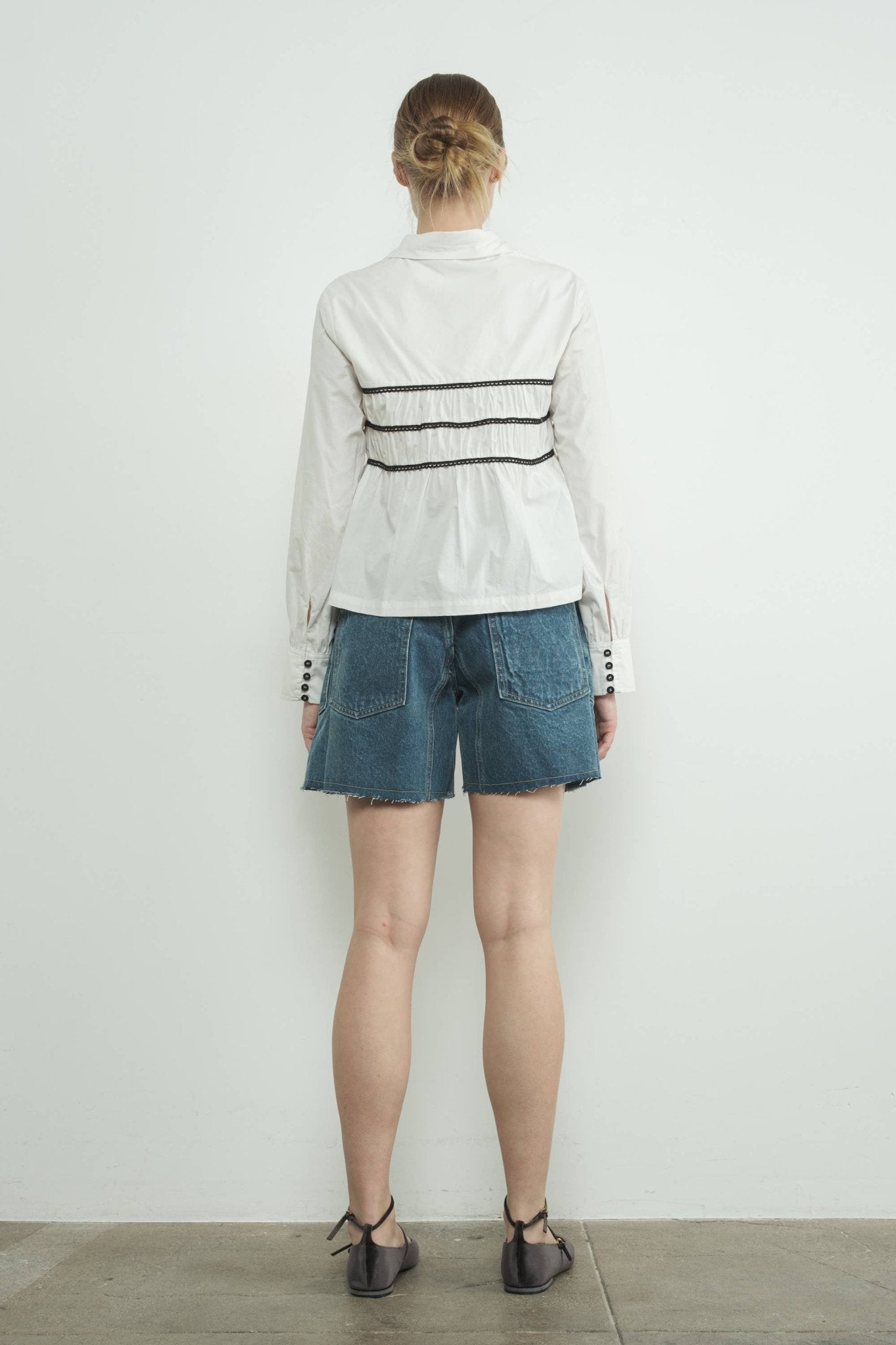 Aaron & Amber - MAP3104 VINTAGE WASHED BARREL DENIM SHORTS W/GROMMET WAIST - Dear John