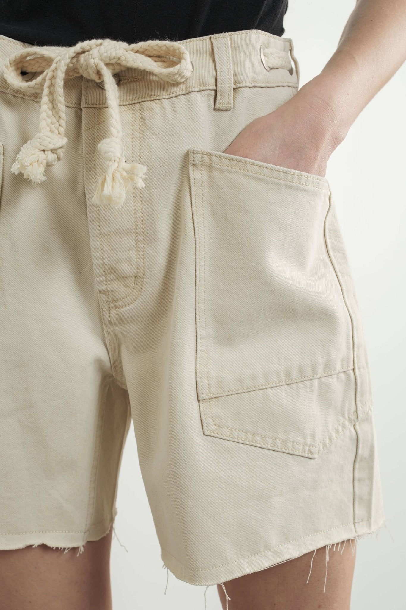 Aaron & Amber - MAP3104 VINTAGE WASHED BARREL DENIM SHORTS W/GROMMET WAIST - Dear John