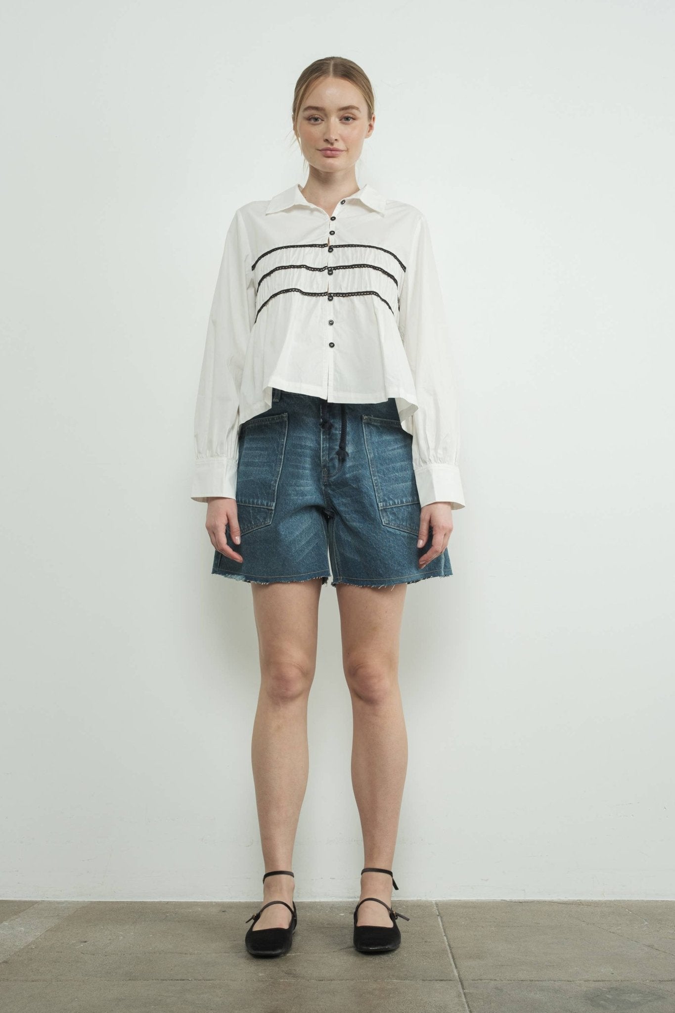 Aaron & Amber - MAP3104 VINTAGE WASHED BARREL DENIM SHORTS W/GROMMET WAIST - Dear John