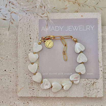 Amady Jewelry - Heart Shaped Pearl Shell Bracelet 18k gold plated - Dear John