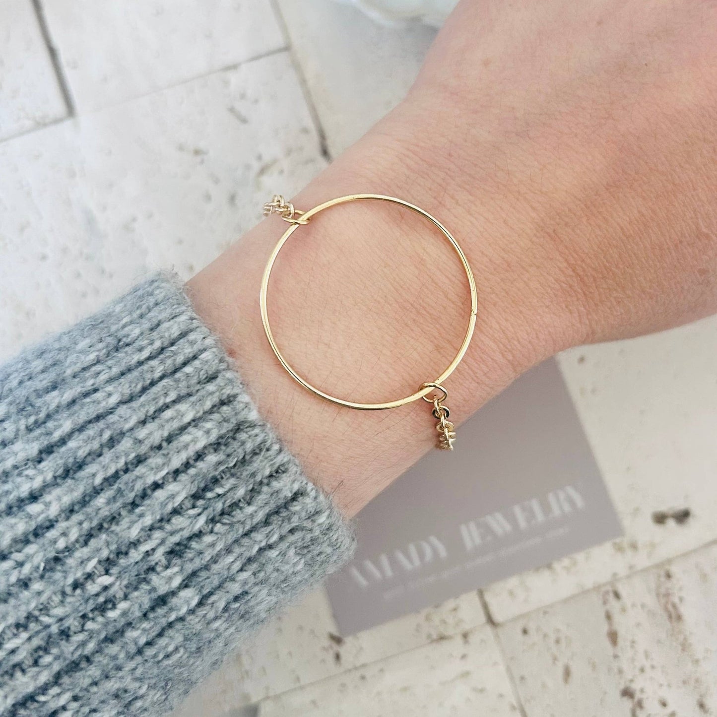 Amady Jewelry - Infinity round charm bracelet circle gold plated - Dear John