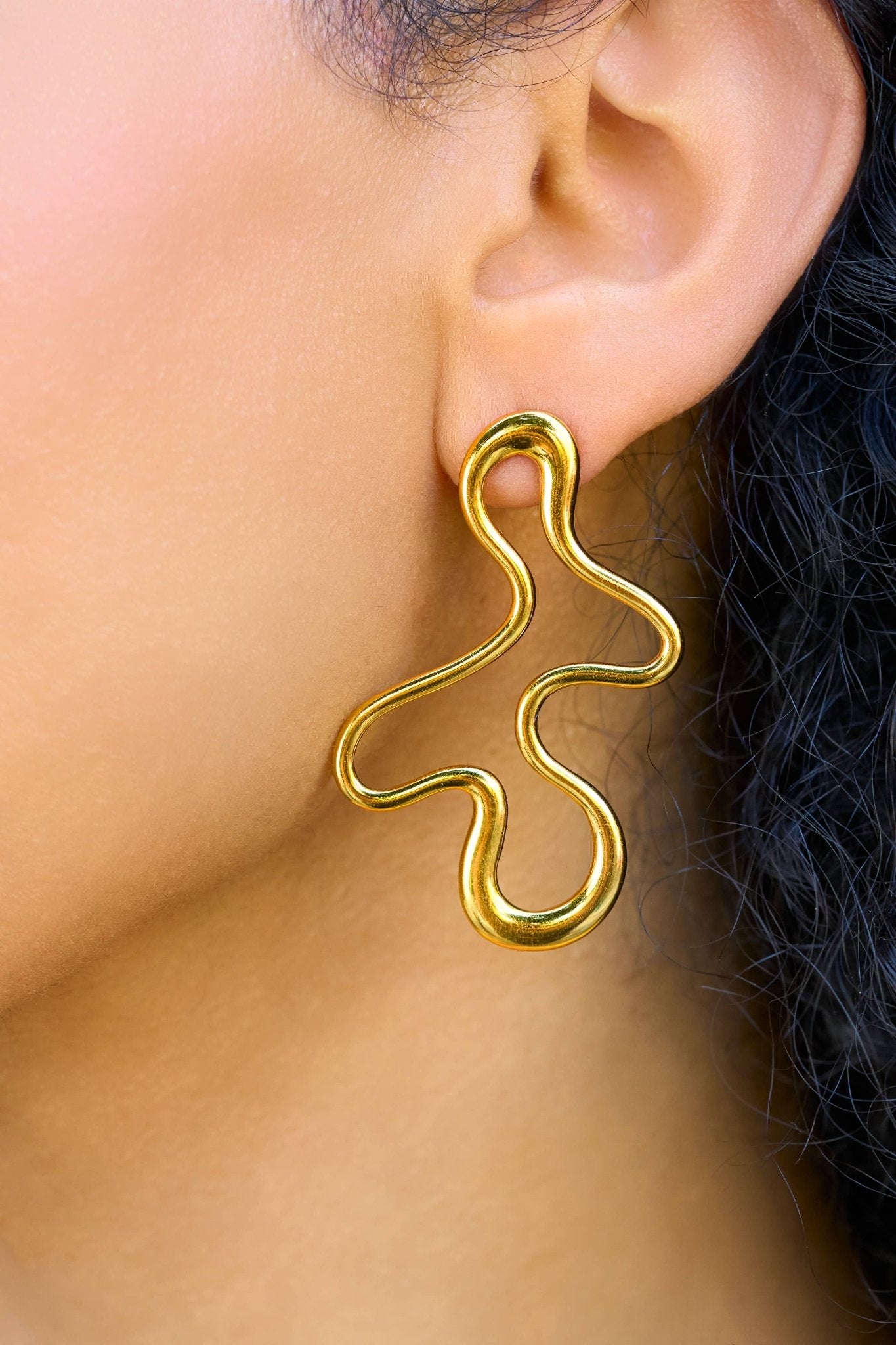 Amoeba Studs - Dear John