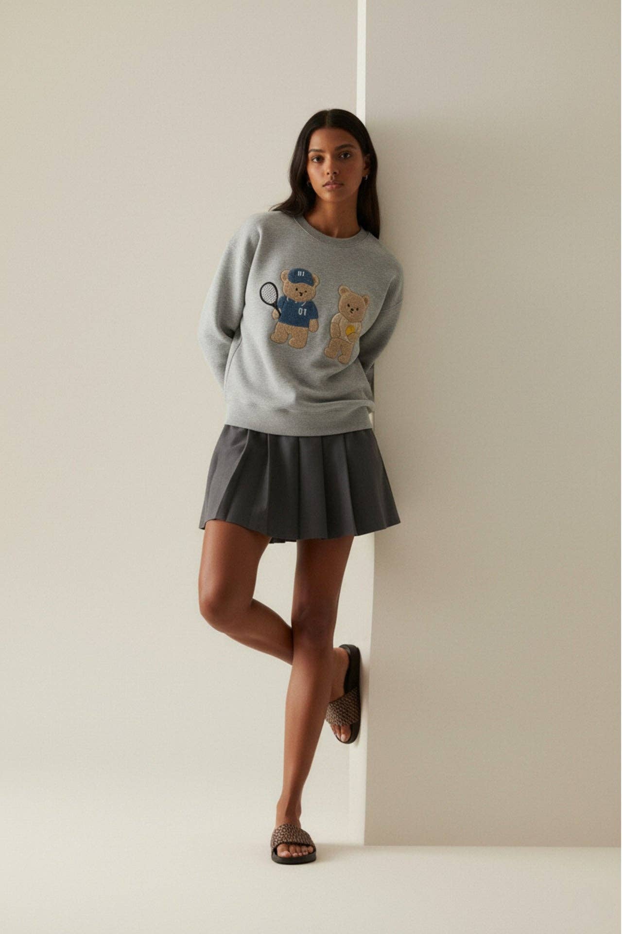 Amoo - Amoo Tennis Bear Sweatshirt - Dear John