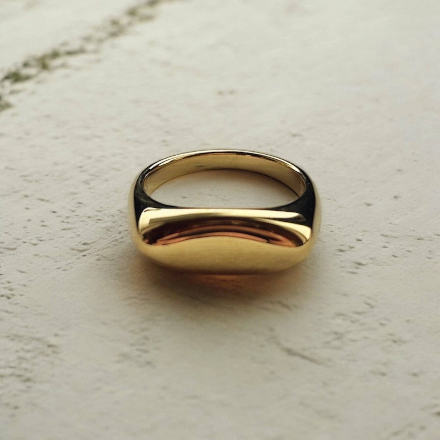 Boem Collection - Lumi Ring | Gold Modern Rectangular Ring - Dear John