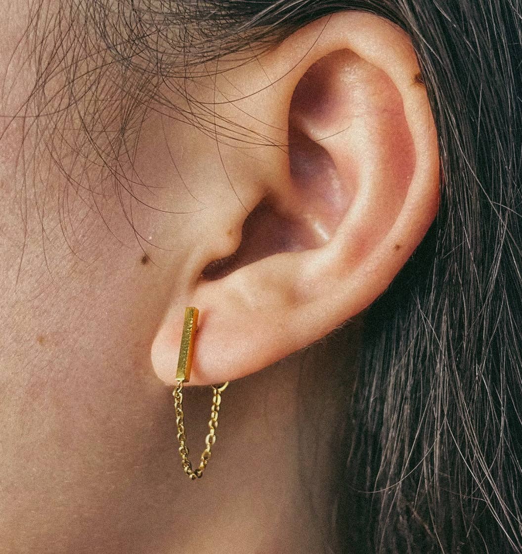 Boem Collection - Noa Chain Huggies | Gold Bar Chain Huggie Earrings - Dear John