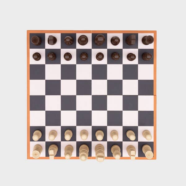 BOXO - Chess Set - Dear John