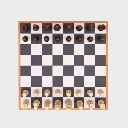 BOXO - Chess Set - Dear John