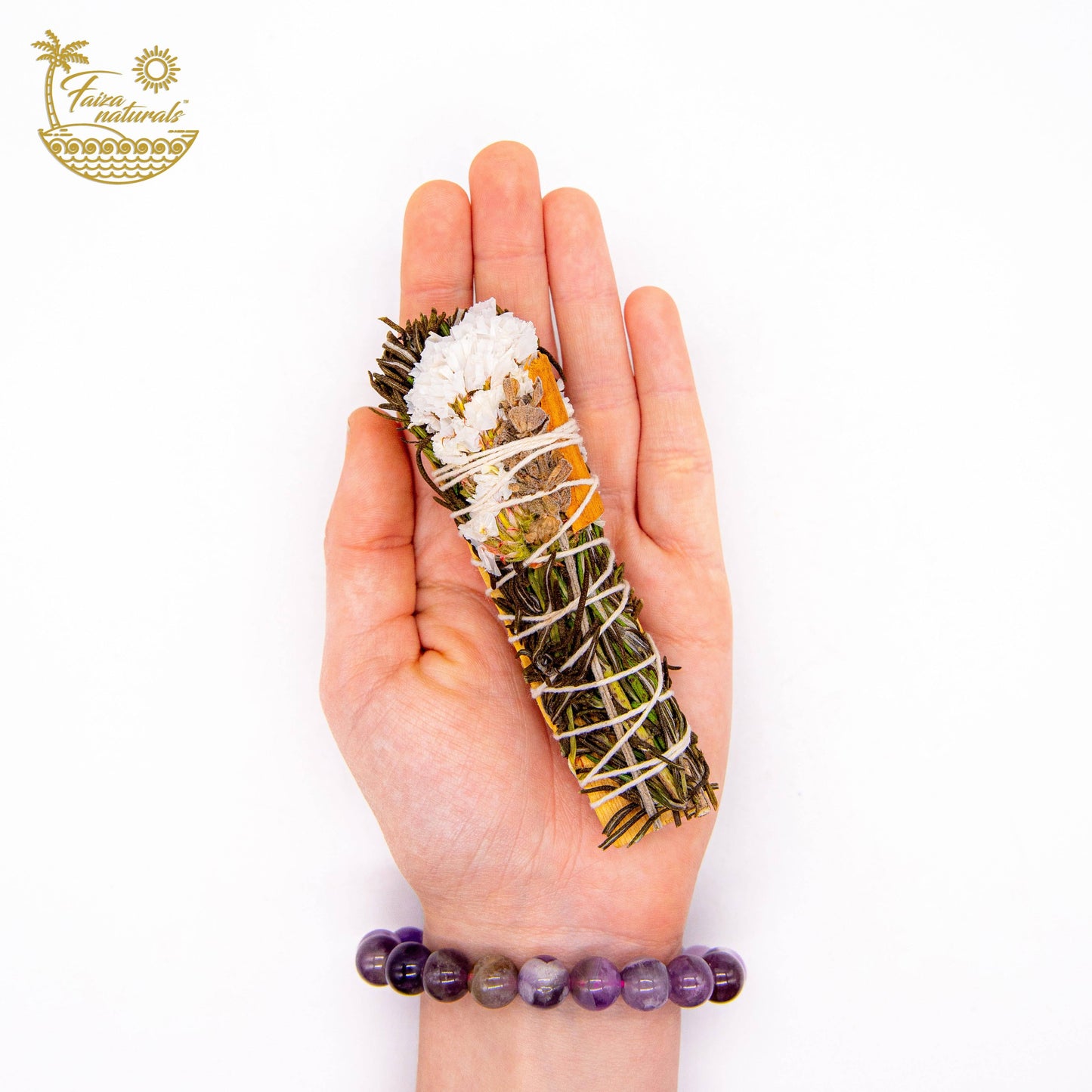 Palo Santo Smudge — Farm-Crafted Bundle with Lavender, Rosemary, Cinnamon & White Sinuata