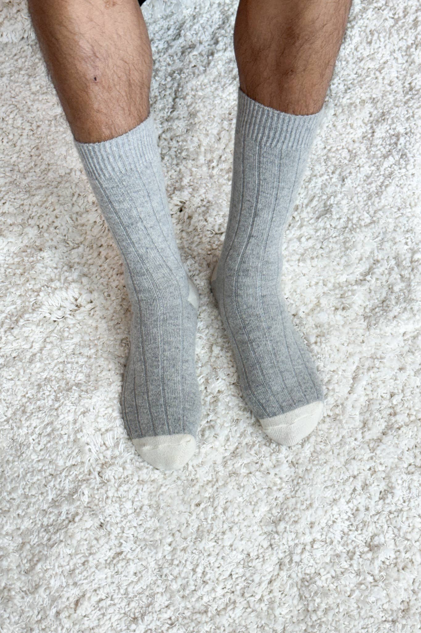 Extended Cashmere Classic Socks - Dear John