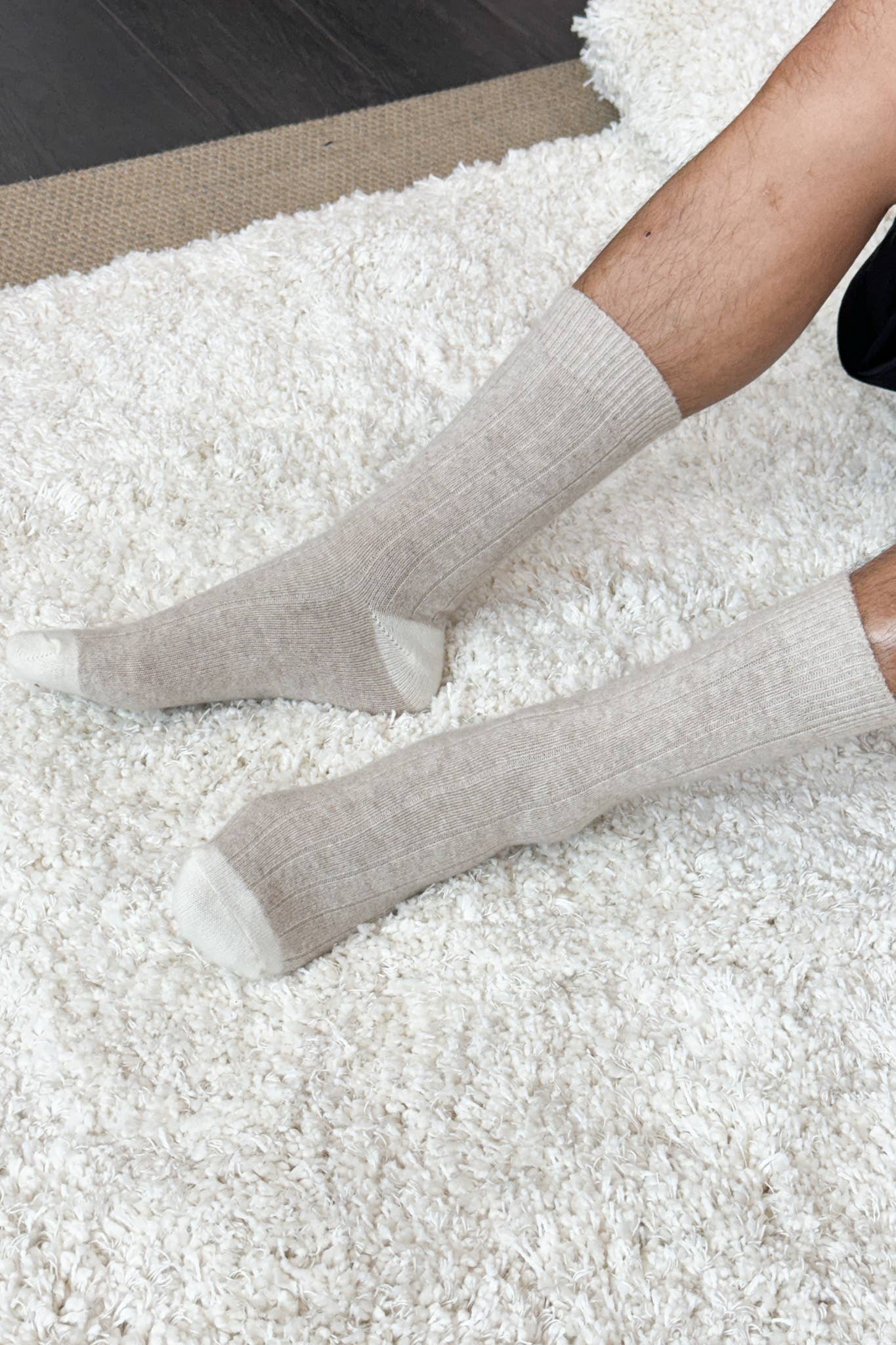Extended Cashmere Classic Socks - Dear John