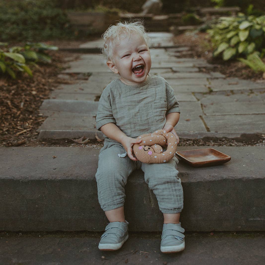 Friendly Plush Toy Pretzel - Dear John