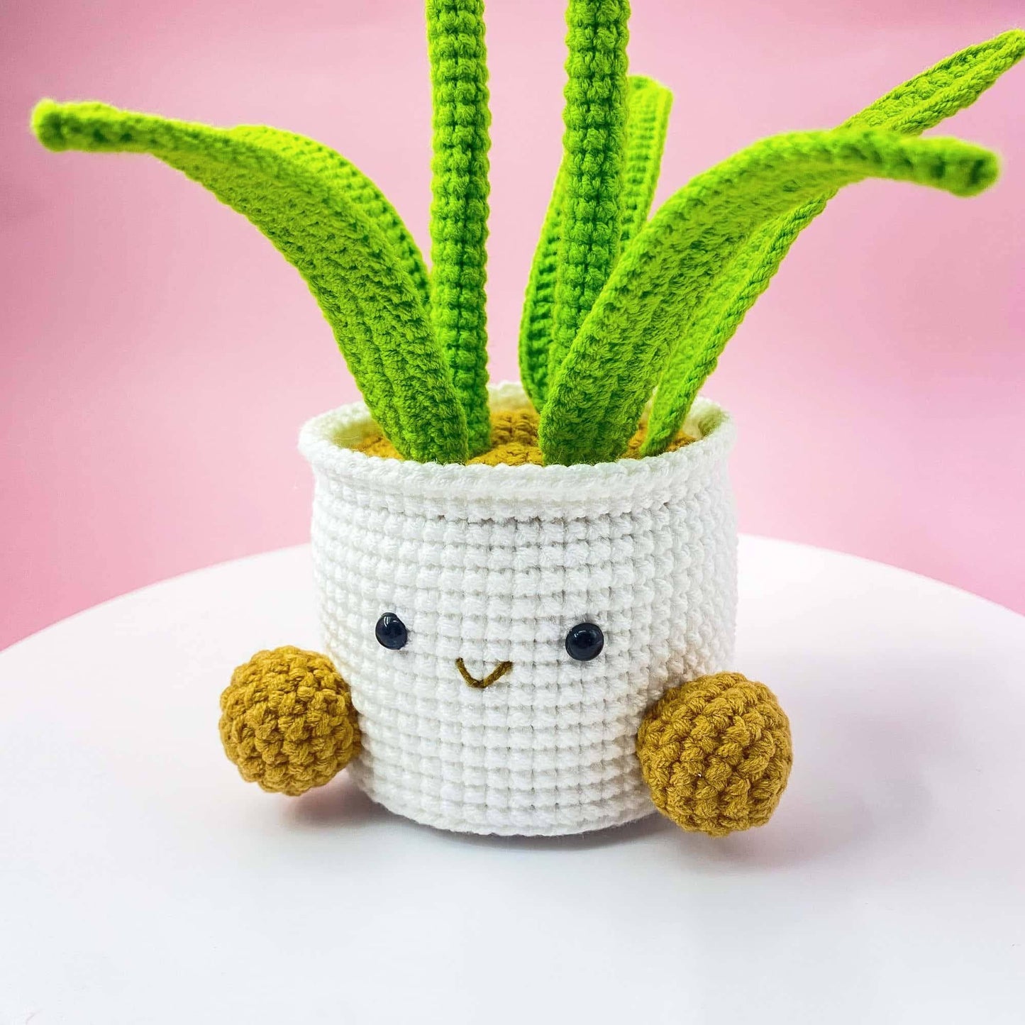 Handmade Finished Crochet Smiley Daffodil Pot | Daffodil Decor | Cute Spring Flower | Amigurumi Plant | Crochet Flowers | Home Decor - Dear John