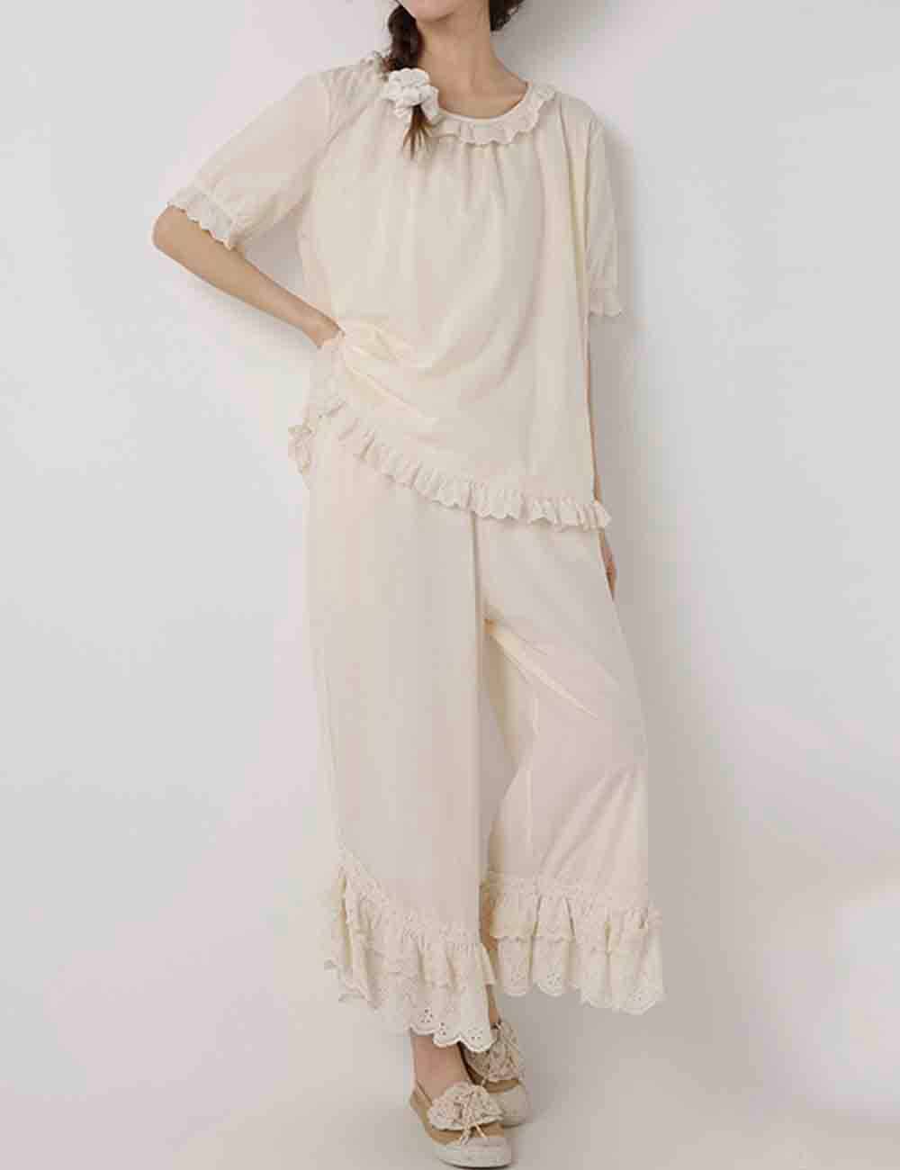 Ladies Solid Color Ruffle Eyelet Pull - On Pants - Dear John