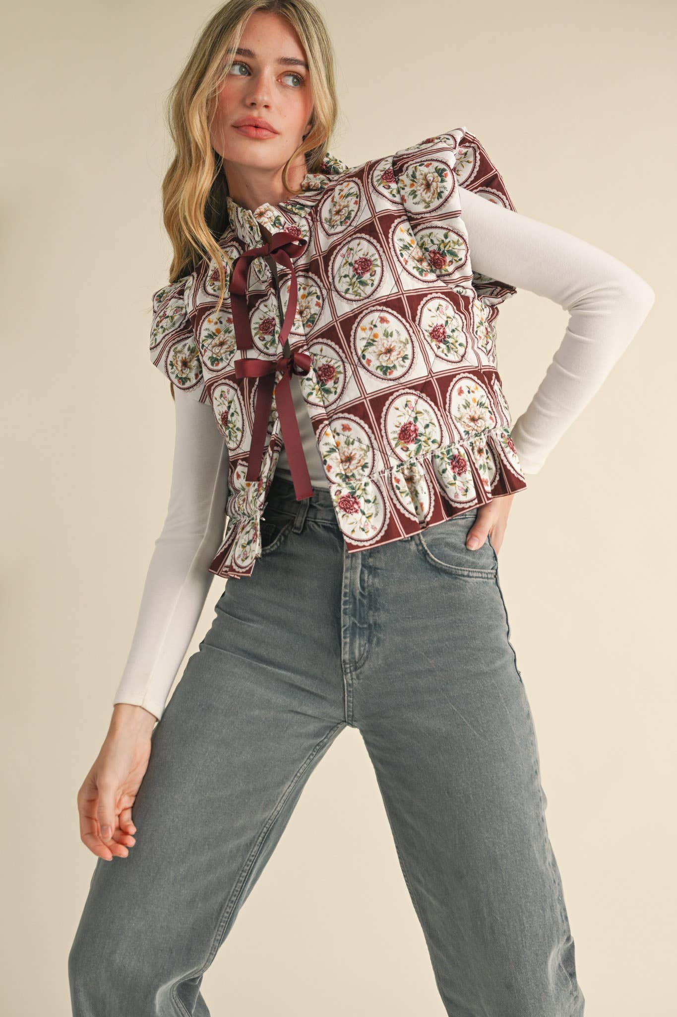 &MERCI - EXCLUSIVE PRINT FLUTTER SLEEVE FLORAL PUFF VEST - Dear John