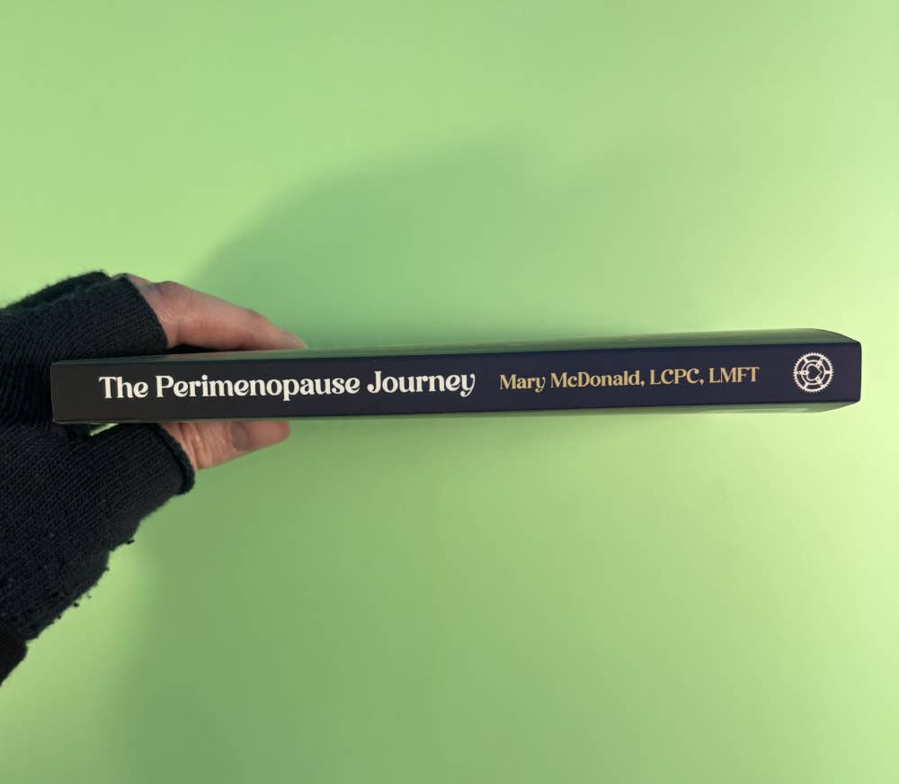 Microcosm Publishing & Distribution - The Perimenopause Journey: Finding Our True Selves Amidst Hormonal Chaos, Depression, and Rage - Dear John