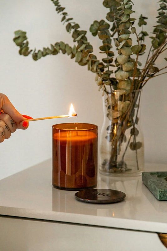 Monthly Book Box + Candle - Dear John