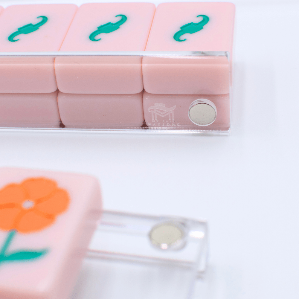 My Fair Mahjong - MAHJONG RACKS | Premium Acrylic | 4 Racks + 4 Pushers - Dear John