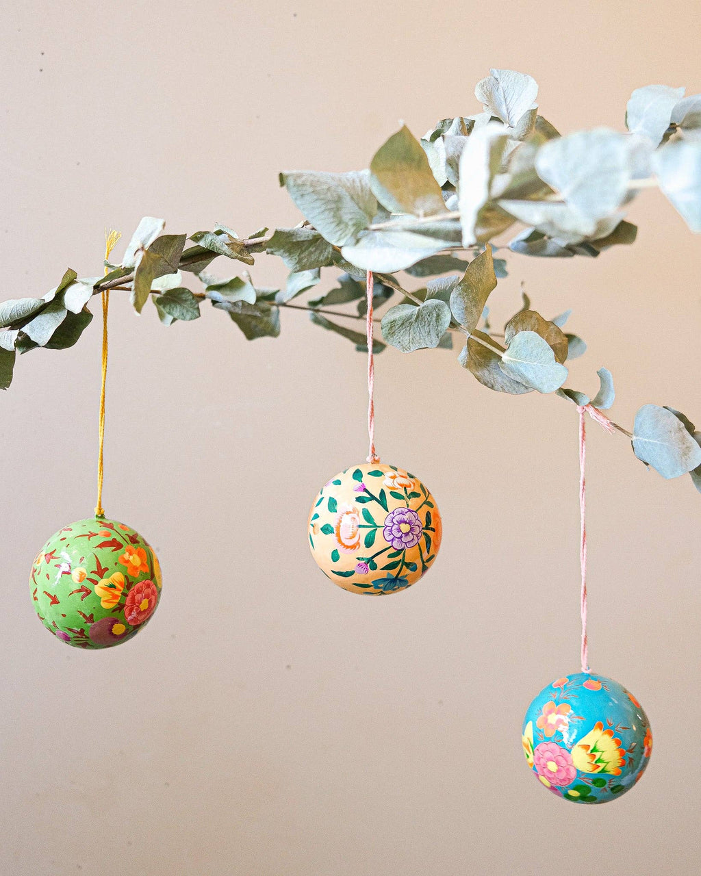 Peach Garden Bauble - Dear John