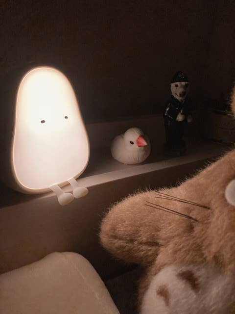 Pear Night Lamp MUID - Dear John