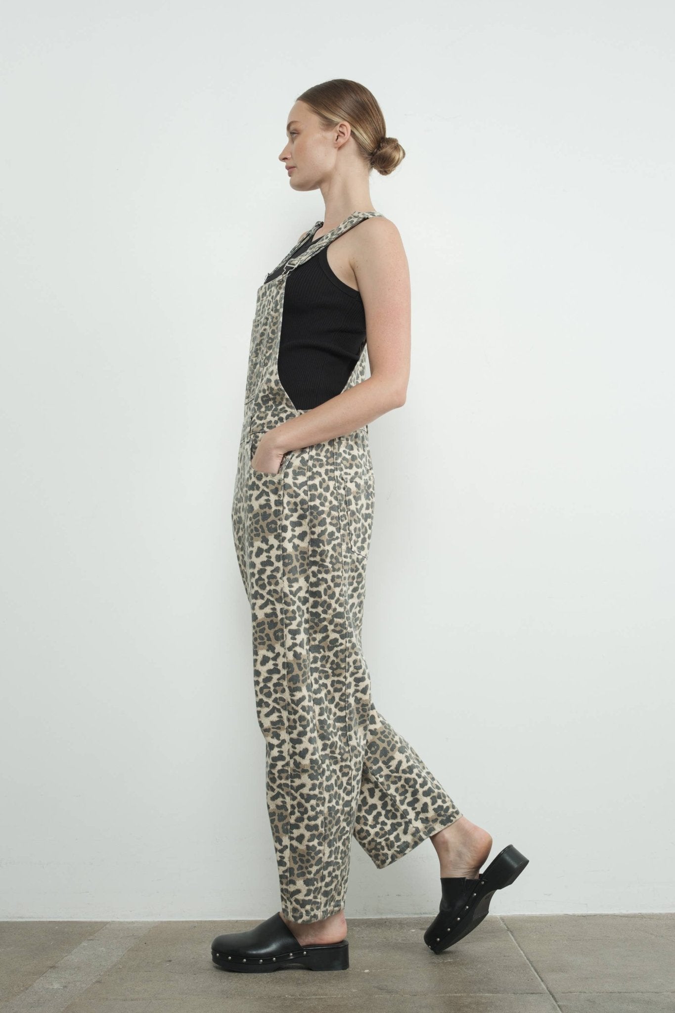 SLOUCHY RELAX FIT DENIM OVERALL - Dear John