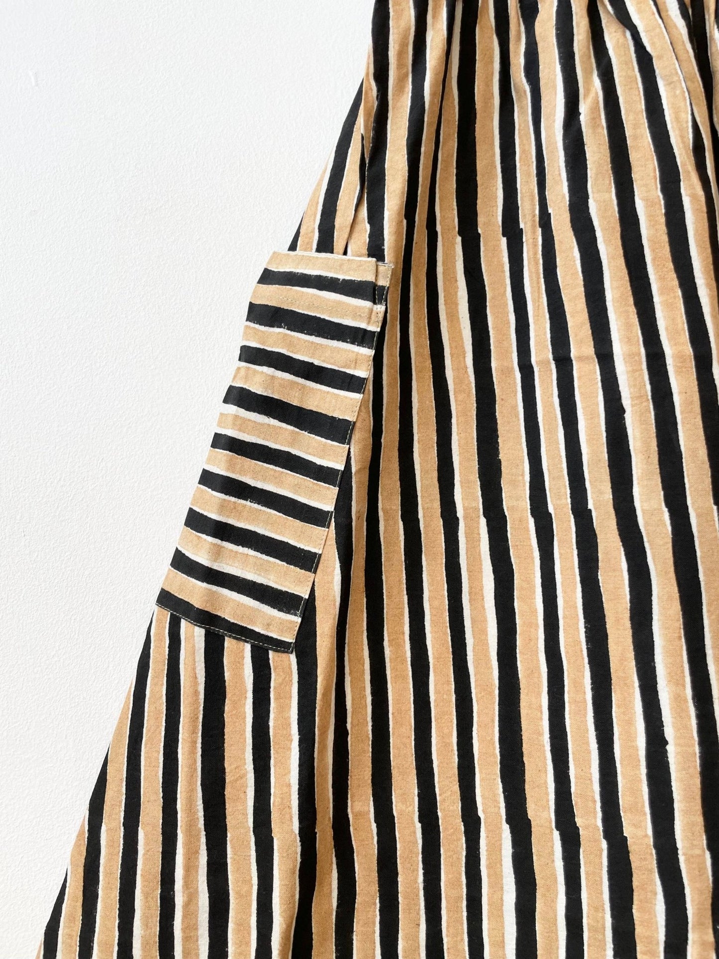 Tilda Skirt Black & Camel - Dear John